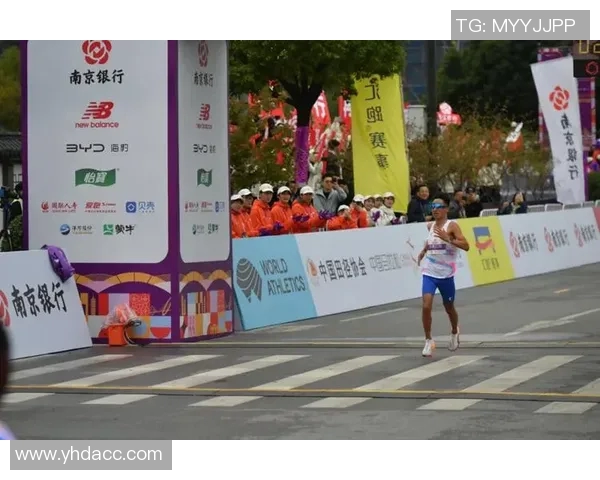 南京城市马拉松中的街舞队表现分析与观感分享