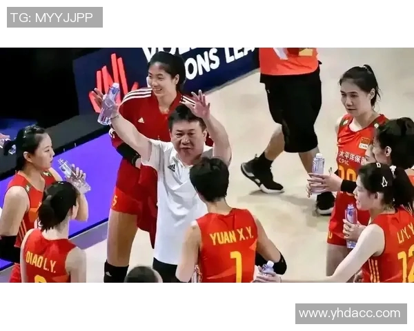 重庆排球队在世界锦标赛积分榜中以97分稳居第一名展现强劲实力